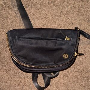 lululemon athletica Black Crossbody Bag with Gold Zippers